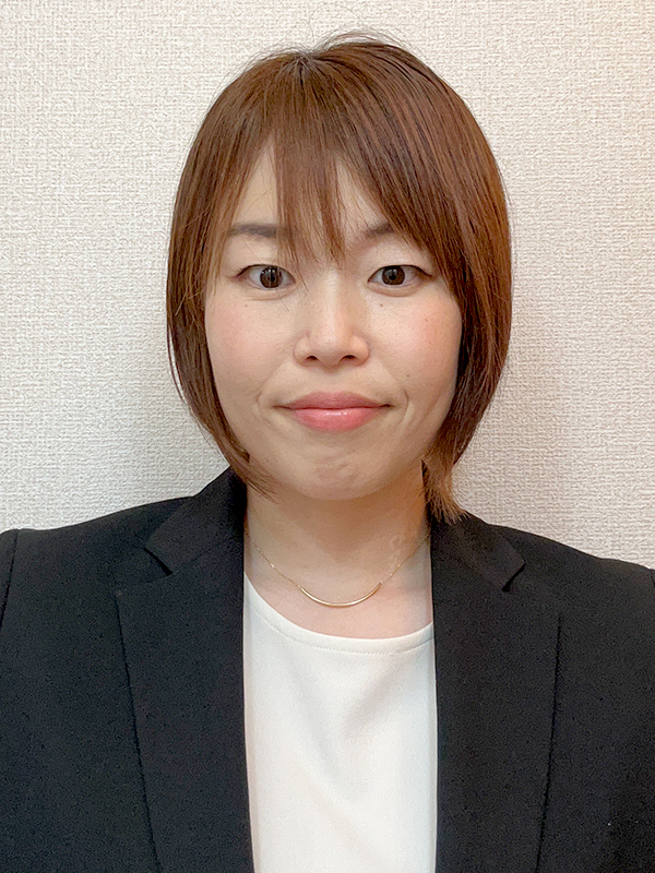 講師,マネジメント,教職 江尻　沙和香