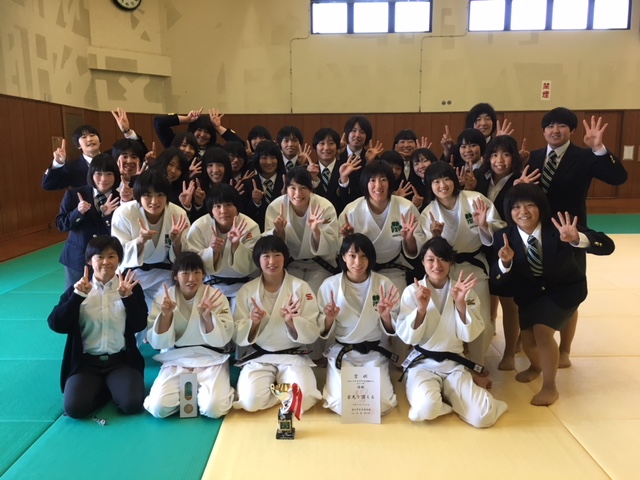 柔道部男女そろって全国大会へ 東北学生柔道大会女子は14年連続優勝を飾る 仙台大学